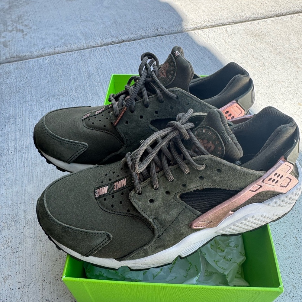 Nike Women's Olive and Pink Sneakers